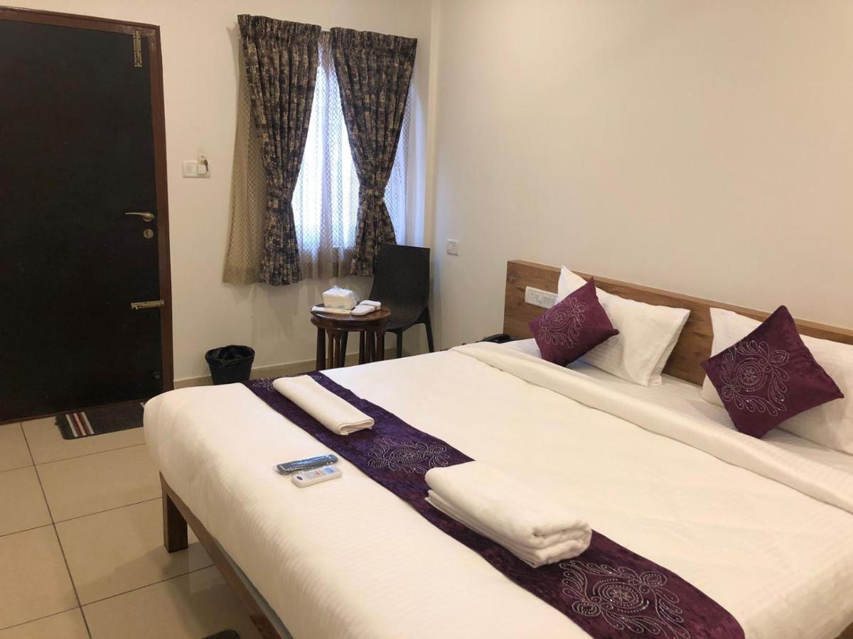 Hotel Amulya Regency Bayappanhalli Exterior foto