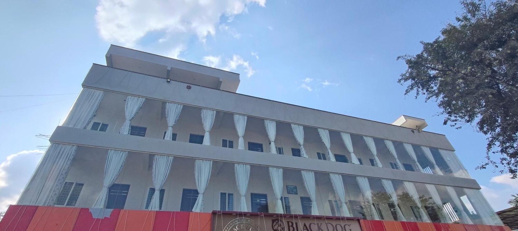 Hotel Amulya Regency Bayappanhalli Exterior foto