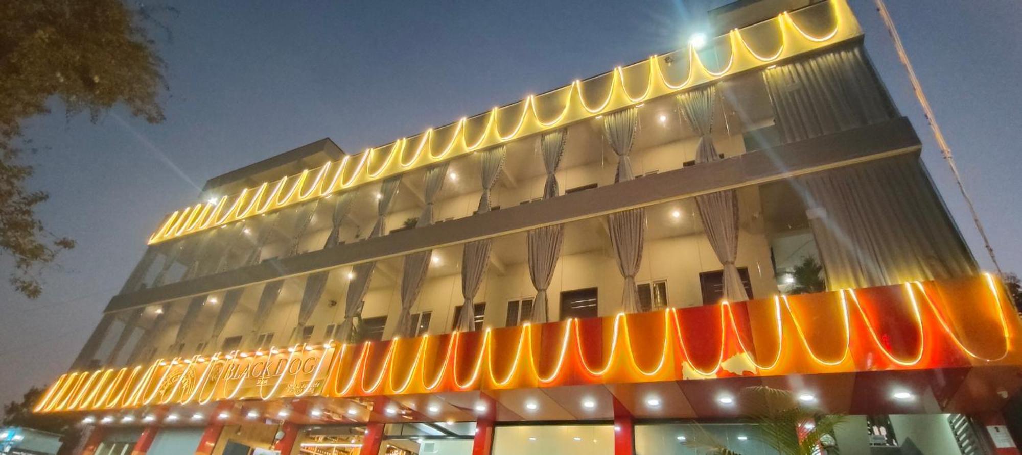 Hotel Amulya Regency Bayappanhalli Exterior foto